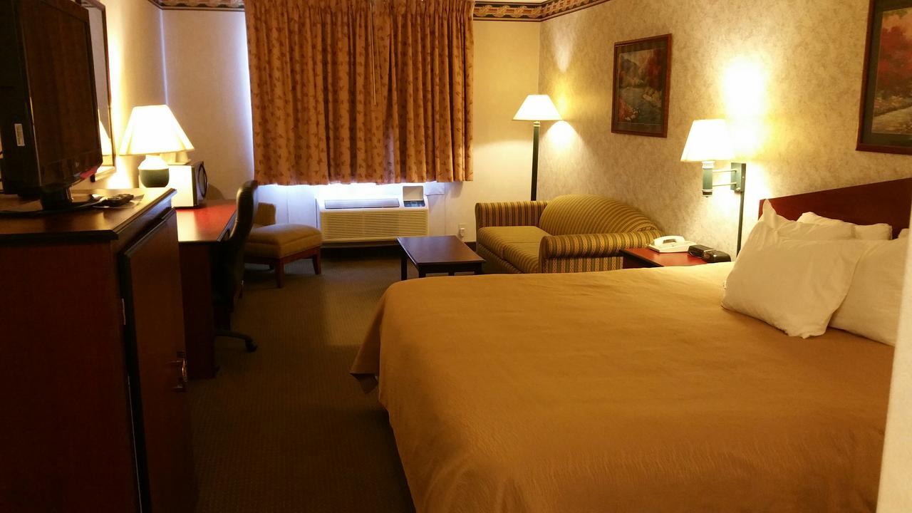 Quality Inn Dodge City Esterno foto